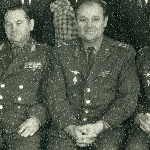 Командование училища, состав 1971 г.: зам. нач. БВВАУЛ, Герой Сов. Союза п-к Носов; зам. по ЛП п-к Полуйко; нач. БВВАУЛ п-к Никонов, ЧВС генерал (?), нач. ПО п-к Ткаль, НШ п-к Демьяненко, зам. по ИАС п-к Жуков, пом. нач. ПО по комсомолу ст. л-т Серов
