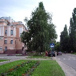 улица Свободы в направлении ж/д переезда