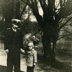 Таллин, 1954 г. С сыном Григорием.