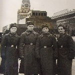 Закончен курс на самолёте Як-11. Ноябрь 1957 г., едем в отпуск через Москву