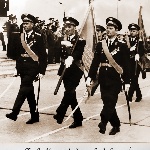 1972 год. Они в училище ответственны за всё. В центре-начальние училища полковник Никонов А.Н., слева - начальник политотдела полковник Ткаль В.П., справа - начальник штаба полковник Демьяненко Д.И.