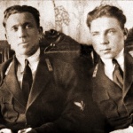 В.П. Шарымов (слева) с другом. 1932 год