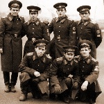 Ноябрь 1974 года. Слева направо, стоят: Сергей Краевский, Алексей Богачёв, Юрий Ушаков, Вячеслав Лигаев. Присели: Сергей Родионенко, Назар Гильфанов, Юрий Михалеёв
