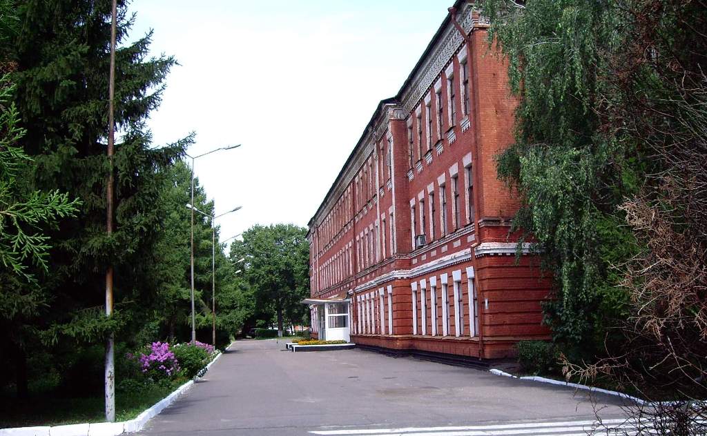 Чкаловское училище